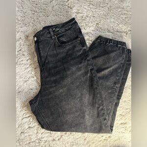 Black/gray wash jeans very comfortable stretchy with a cuffed bottom.